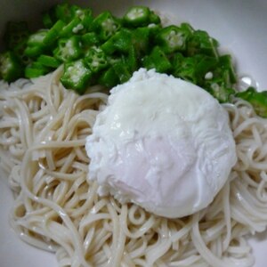 とろ～り温泉卵　お月さまとお星様の宇宙そうめん